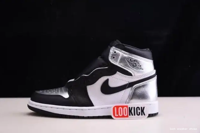 Rep LUCY OG HIGH CD0461-001 SILVER JORDAN WMNS TOE AIR 1 0522